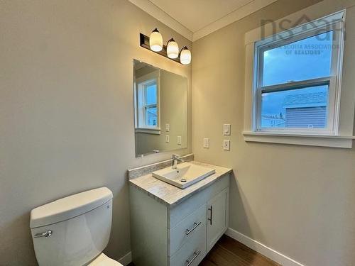 4 Christopher Avenue, Mount Uniacke, NS 