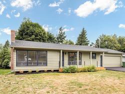 7 Edinburgh Drive  Brighton, PE C1A 3E7