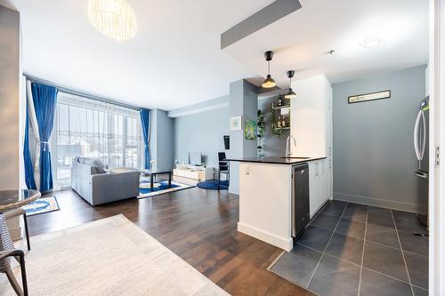 310-3950 Rue Sherbrooke E.  Montréal (Mercier/Hochelaga-Maisonneuve), QC H1X 2A6