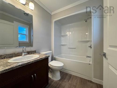 6 Christopher Avenue, Mount Uniacke, NS 