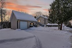 4 Ch. des Lys  Gore, QC J8H 3W8