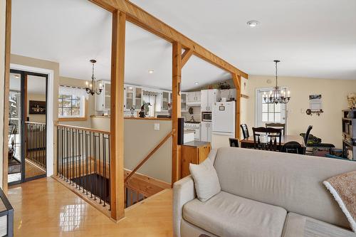 Salon - 4 Ch. Des Lys, Gore, QC - Indoor Photo Showing Living Room