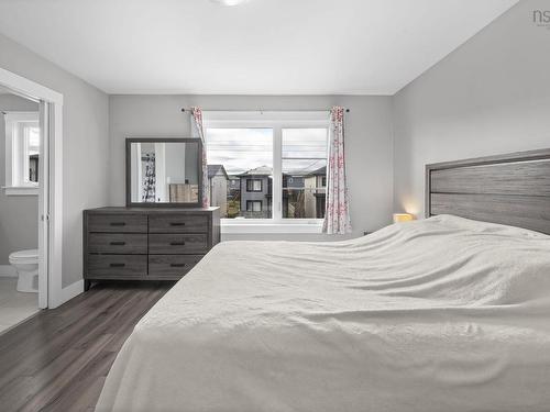 182 Titanium Crescent, Halifax, NS 