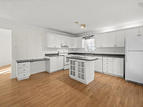 16 White Dove Court, Halifax, NS 