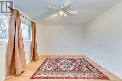 664 Geneva Park Drive, Burlington, ON - Indoor Photo Showing Other Room