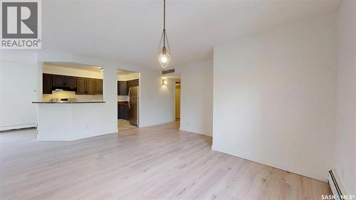 304 2315 Cornwall Street, Regina, SK - Indoor Photo Showing Kitchen