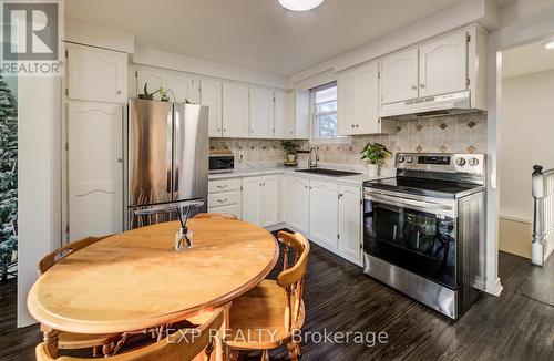 53 Norfolk Avenue, Cambridge, ON - Indoor Photo Showing Kitchen