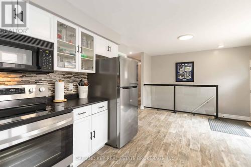 6 Weymouth Drive, London East (East I), ON - Indoor Photo Showing Kitchen