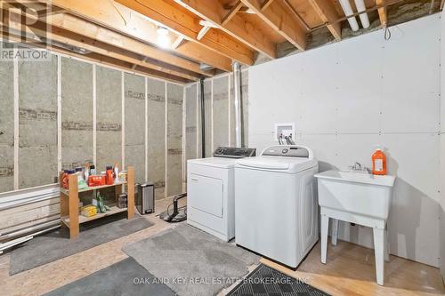 6 Weymouth Drive, London East (East I), ON - Indoor Photo Showing Laundry Room