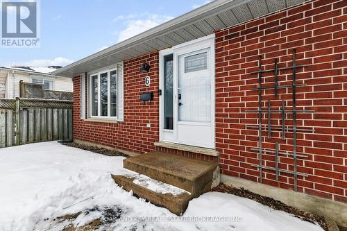 6 Weymouth Drive, London East (East I), ON - Outdoor