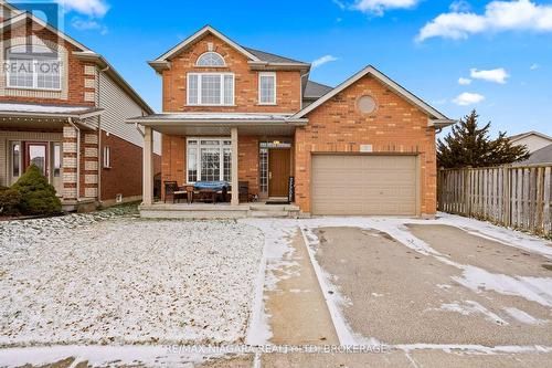 7 HONEY LOCUST CIRCLE  Thorold (Confederation Heights), ON L2V 5E3