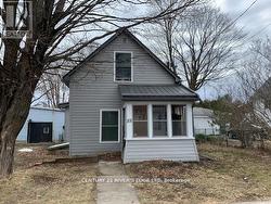 101 SCHOFIELD AVENUE  Brockville, ON K6V 4M7