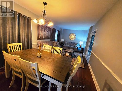 6136 Ford Road, Mississauga, ON - Indoor Photo Showing Dining Room