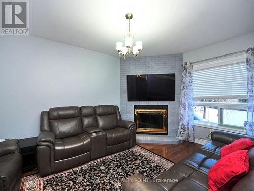 6136 Ford Road, Mississauga, ON - Indoor Photo Showing Living Room With Fireplace