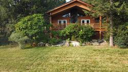 6755 COLUMBIA LAKE Road  Fairmont Hot Springs, BC V0B 1L2