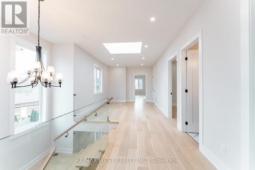 185 Riverview Boulevard, St. Catharines, ON - Indoor Photo Showing Other Room