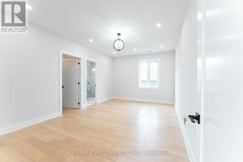 185 Riverview Boulevard, St. Catharines, ON - Indoor Photo Showing Other Room