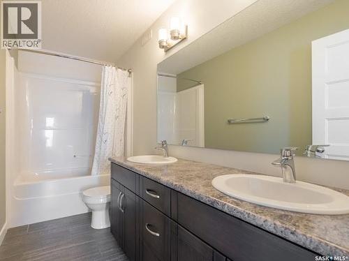 4337 Green Apple Drive E, Regina, SK - Indoor Photo Showing Bathroom