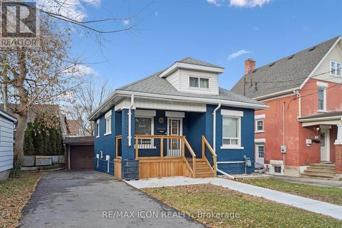 262 Madison Avenue S, Kitchener, ON - Outdoor