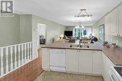 Large, wide main floor open concept - 