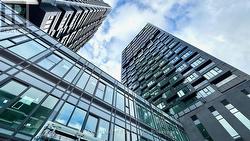 1916 - 1 QUARRINGTON LANE  Toronto, ON M3C 0S4