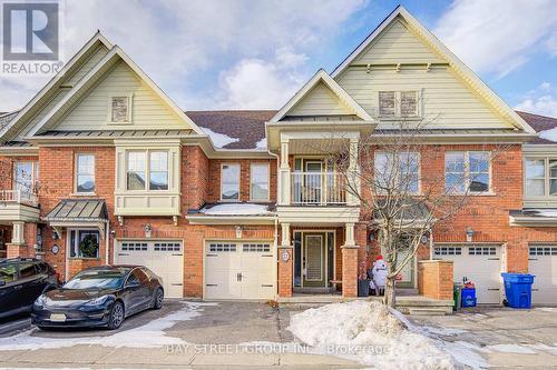 22 LATITUDE LANE  Whitchurch-Stouffville, ON L4A 0T1