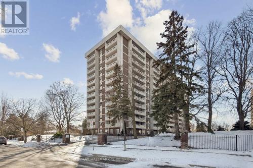 810 - 50 INVERLOCHY BOULEVARD  Markham, ON L3T 4T6