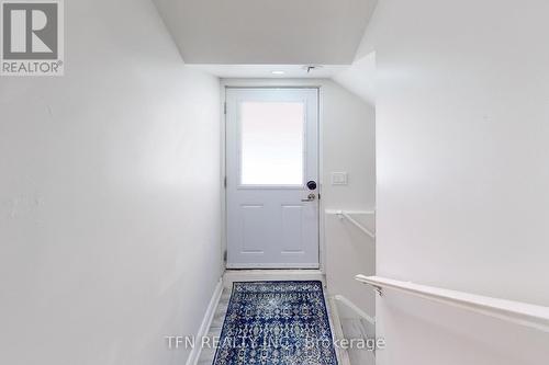 851 Clemens Crescent, Mississauga, ON - Indoor Photo Showing Other Room