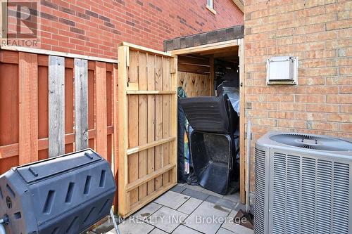 851 Clemens Crescent, Mississauga, ON - Outdoor With Exterior