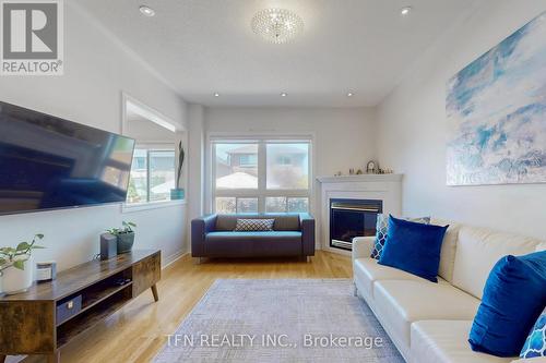851 Clemens Crescent, Mississauga, ON - Indoor Photo Showing Living Room With Fireplace