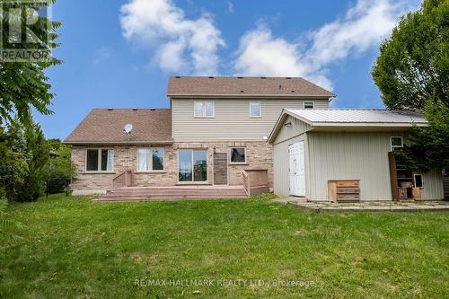 138 Colbeck Drive, Welland, ON - Outdoor