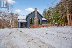 Abundance of parking - 