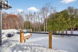 Expansive deck overlooks forested lot & creek - 