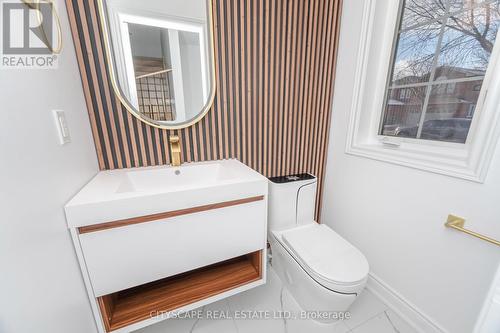 5843 Prairie Circle, Mississauga, ON - Indoor