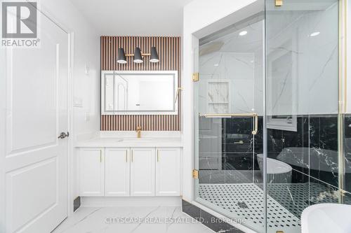 5843 Prairie Circle, Mississauga, ON - Indoor