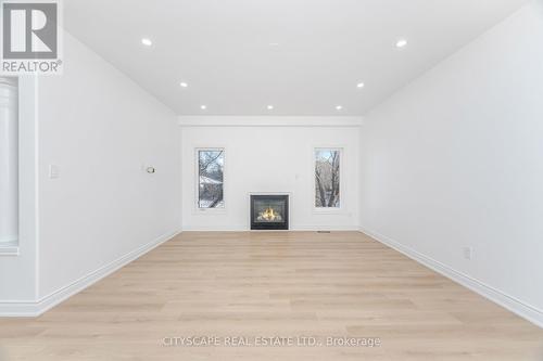 5843 Prairie Circle, Mississauga, ON - Indoor