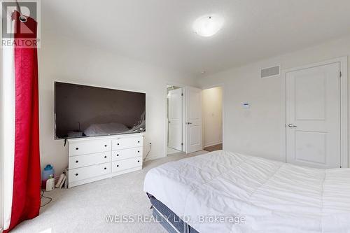 6729 Thickson Road N, Whitby, ON - Indoor Photo Showing Bedroom