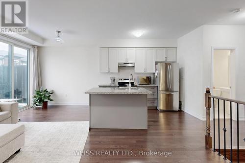 6729 Thickson Road N, Whitby, ON - Indoor Photo Showing Kitchen