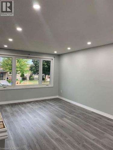 35 Folkestone Avenue Unit# Upper, Hamilton, ON - Indoor Photo Showing Other Room