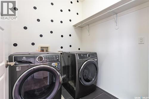 231 Atton Court, Saskatoon, SK - Indoor Photo Showing Laundry Room