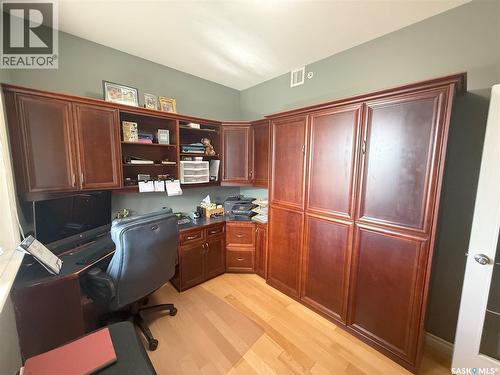 307 615 Saskatchewan Crescent W, Saskatoon, SK - Indoor Photo Showing Office