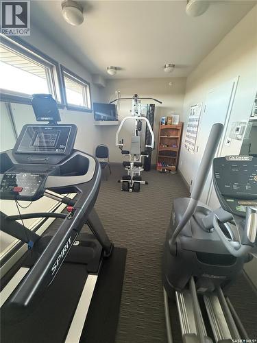 307 615 Saskatchewan Crescent W, Saskatoon, SK - Indoor Photo Showing Gym Room