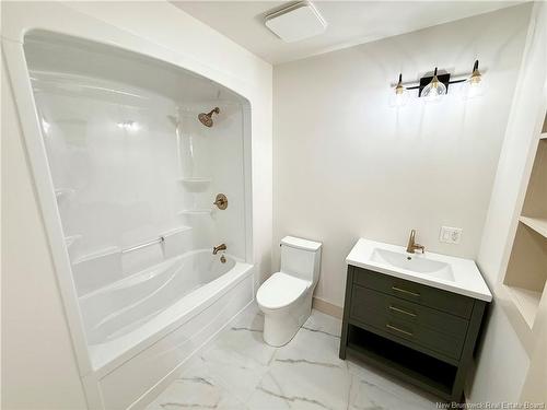 3 Hatt Cres, St George, NB 