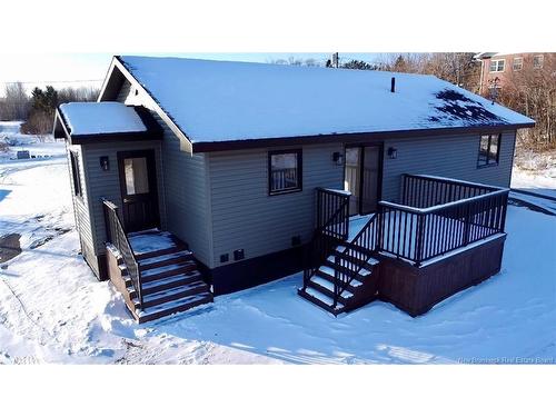 3 Hatt Cres, St George, NB 
