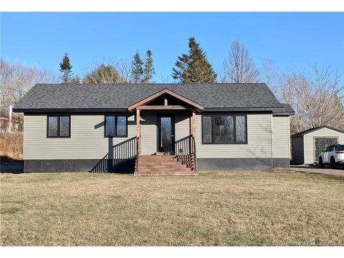 3 Hatt Cres, St George, NB 