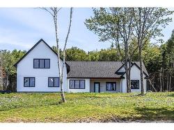 100 Mallory ST  Saint John, NB E2N 0E1