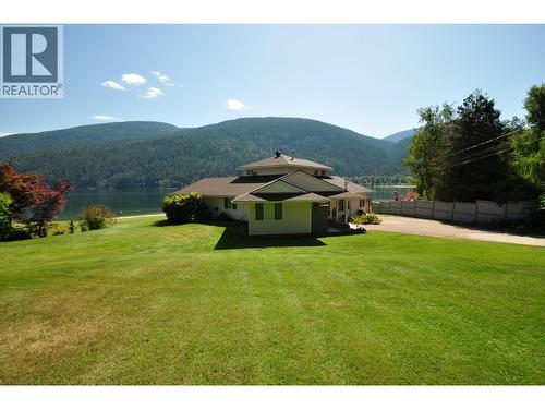 2194 3A Highway, Nelson, BC - Outdoor