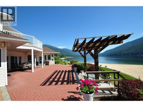 2194 3A Highway, Nelson, BC - Outdoor