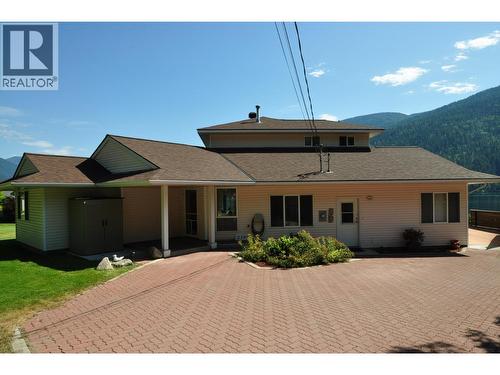 2194 3A Highway, Nelson, BC - Outdoor