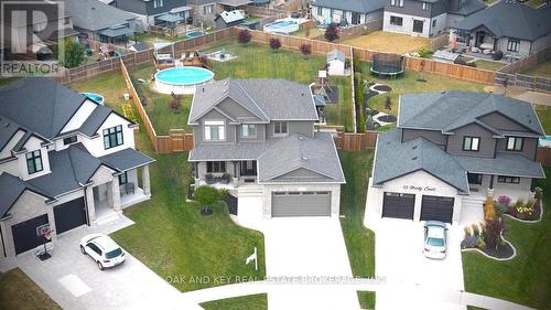 25 HARDY COURT  Lucan Biddulph (Lucan), ON N0M 2J0